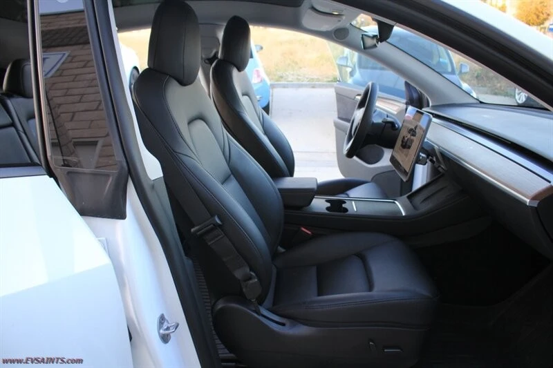 2022 Tesla Model Y - Image 17 of 20