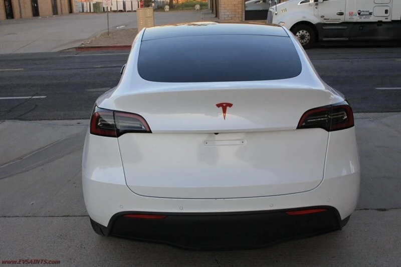 2022 Tesla Model Y - Image 7 of 20