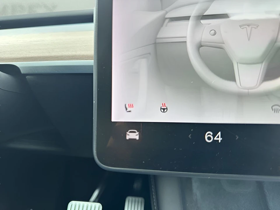 2022 Tesla Model Y - Image 21 of 21
