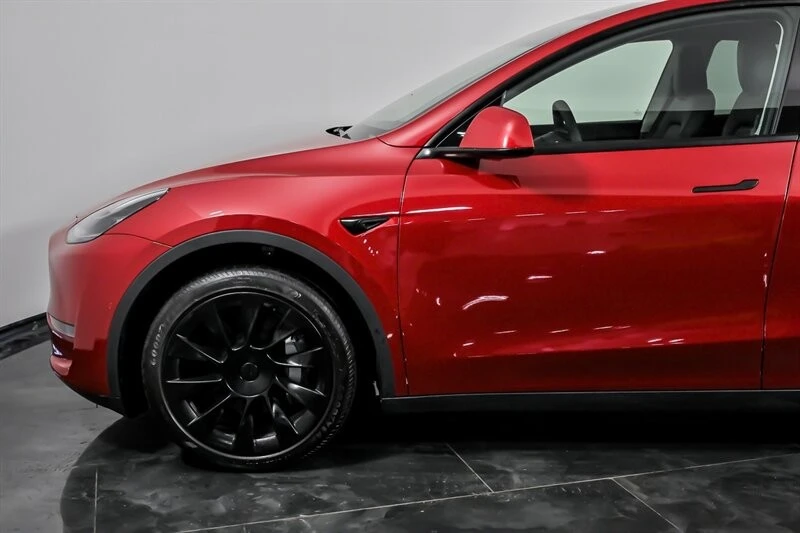 2022 Tesla Model Y - Image 6 of 21