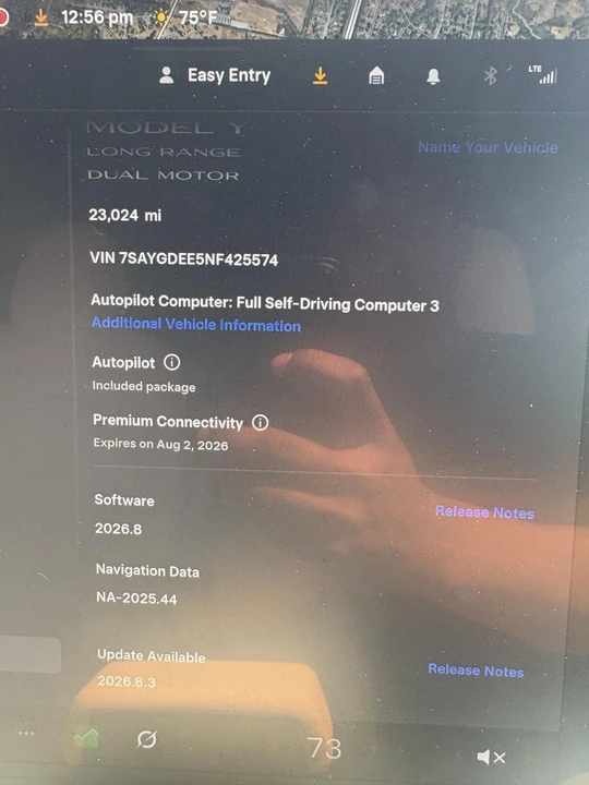 2022 Tesla Model Y - Image 16 of 17