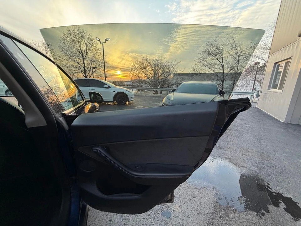 2022 Tesla Model Y - Image 13 of 15