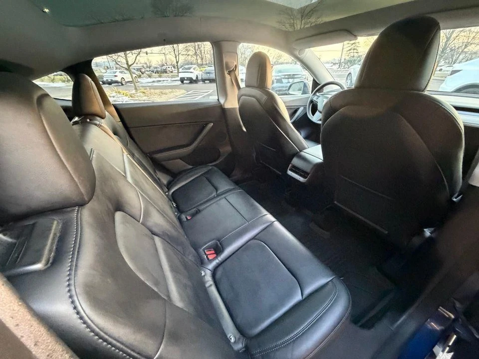 2022 Tesla Model Y - Image 14 of 15