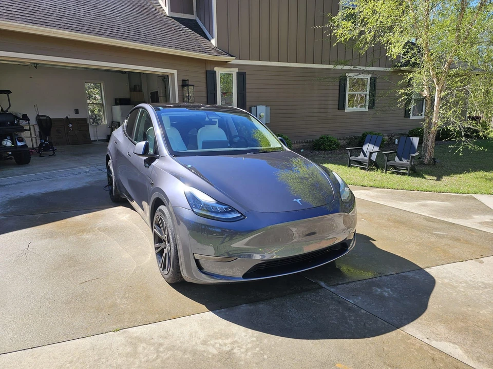 2022 Tesla Model Y - Image 13 of 31