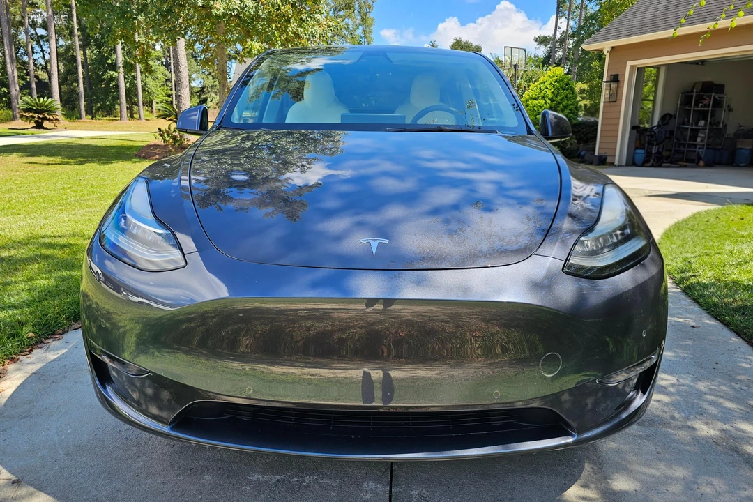 2022 Tesla Model Y - Image 2 of 31
