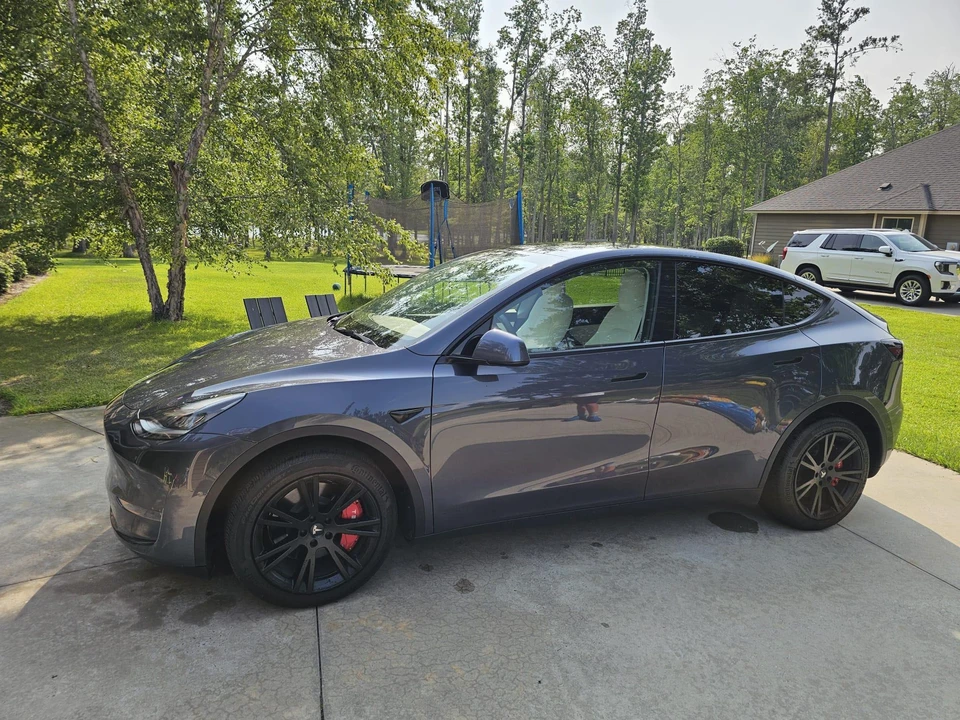 2022 Tesla Model Y - Image 7 of 31