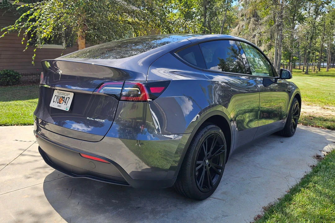 2022 Tesla Model Y - Image 4 of 31