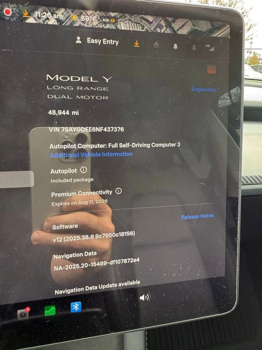 2022 Tesla Model Y - Image 10 of 11
