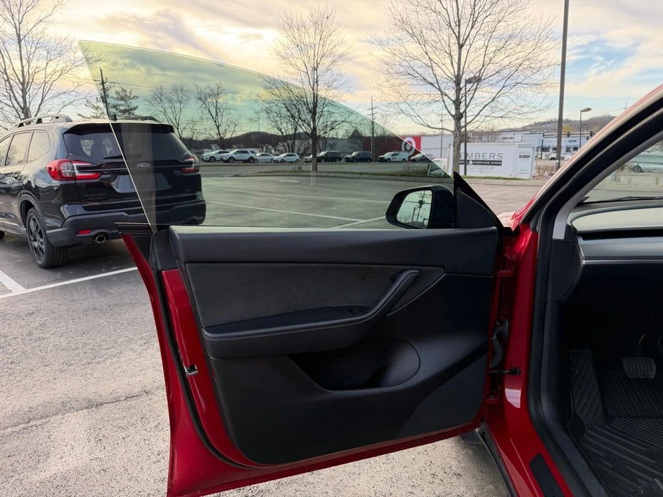 2022 Tesla Model Y - Image 6 of 18