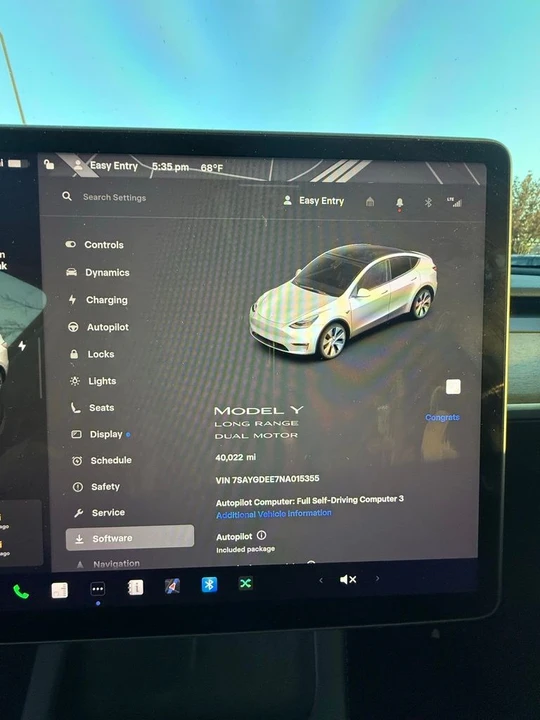 2022 Tesla Model Y - Image 11 of 11