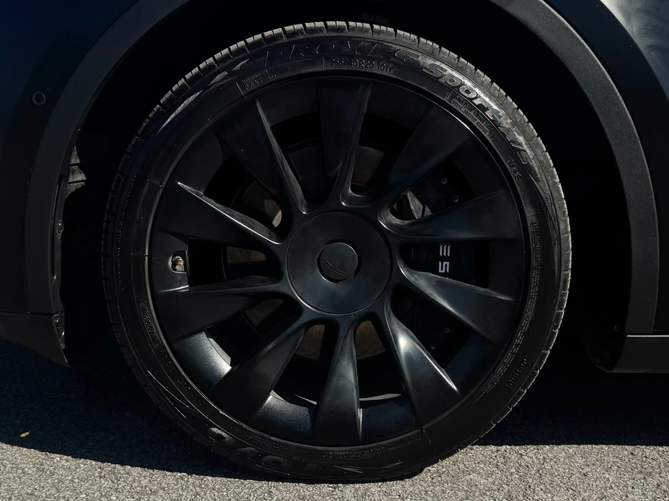 2022 Tesla Model Y - Image 12 of 12