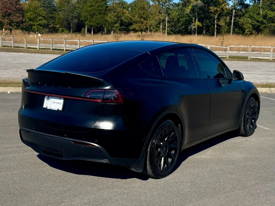 2022 Tesla Model Y - Image 3 of 12