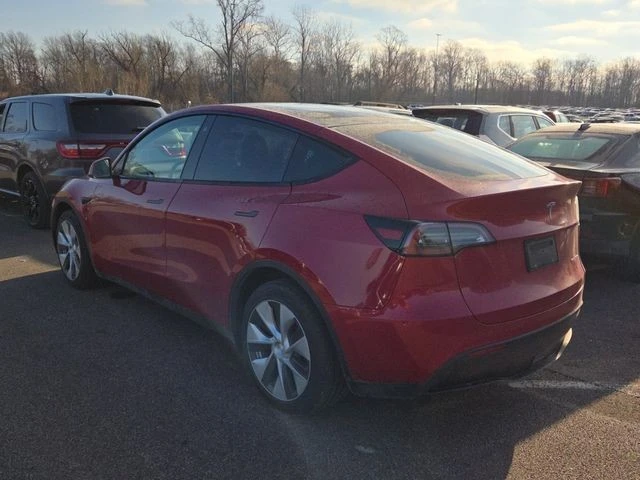 2022 Tesla Model Y - Image 2 of 10