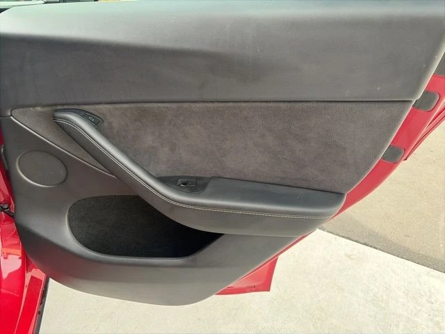 2022 Tesla Model Y - Image 18 of 21