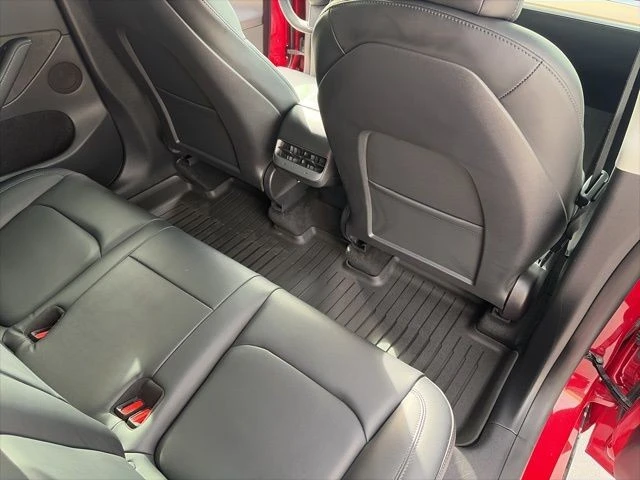 2022 Tesla Model Y - Image 19 of 21