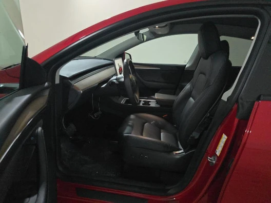2022 Tesla Model Y - Image 5 of 7