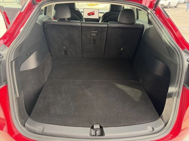 2022 Tesla Model Y - Image 17 of 21