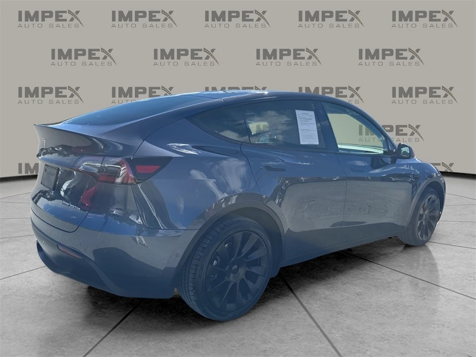 2022 Tesla Model Y - Image 5 of 12