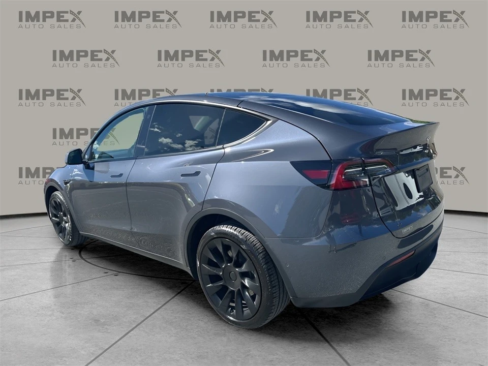 2022 Tesla Model Y - Image 3 of 12