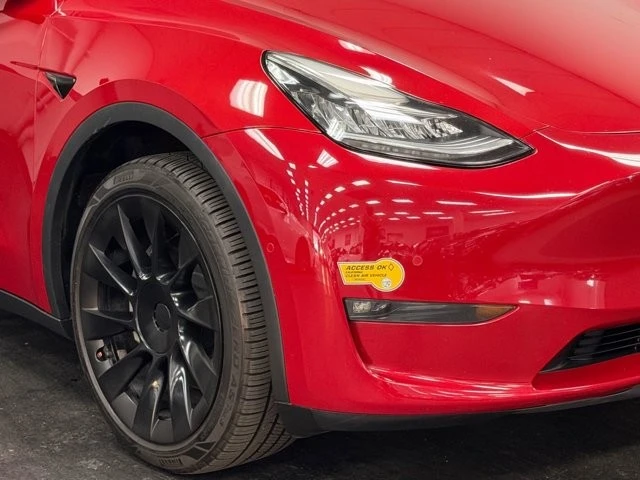 2022 Tesla Model Y - Image 4 of 12