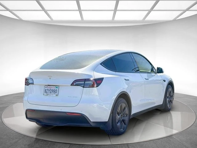 2022 Tesla Model Y - Image 4 of 21