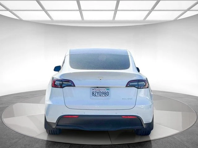 2022 Tesla Model Y - Image 3 of 21