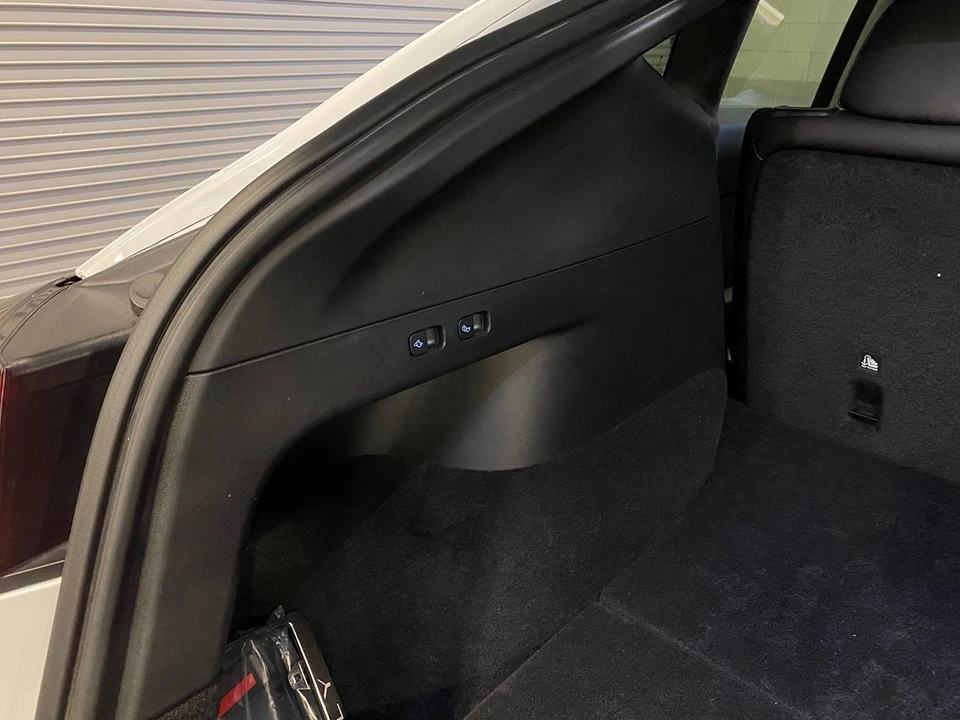 2022 Tesla Model Y - Image 15 of 21