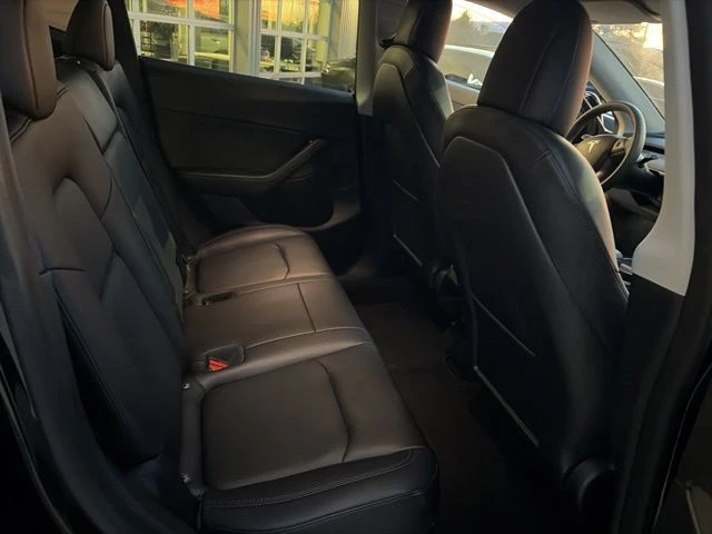 2022 Tesla Model Y - Image 20 of 21