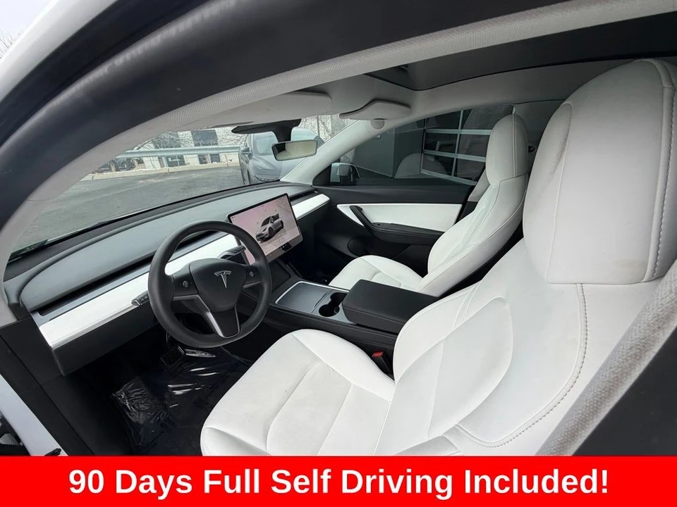 2022 Tesla Model Y - Image 8 of 15