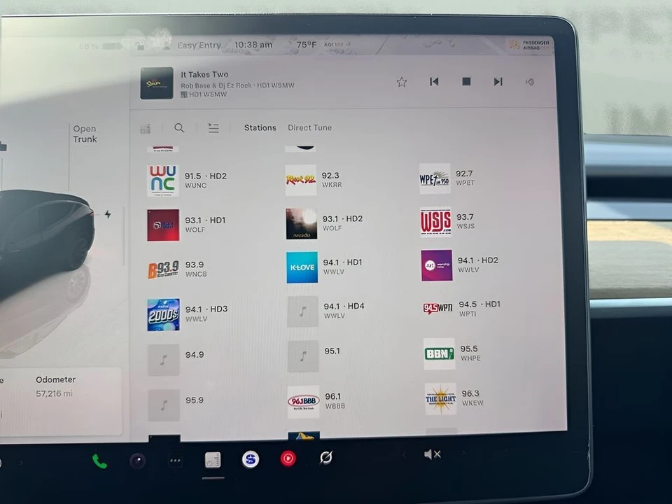 2022 Tesla Model Y - Image 18 of 21