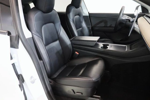 2022 Tesla Model Y - Image 18 of 21