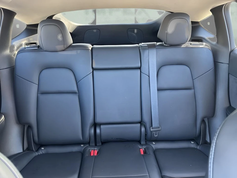 2022 Tesla Model Y - Image 11 of 12