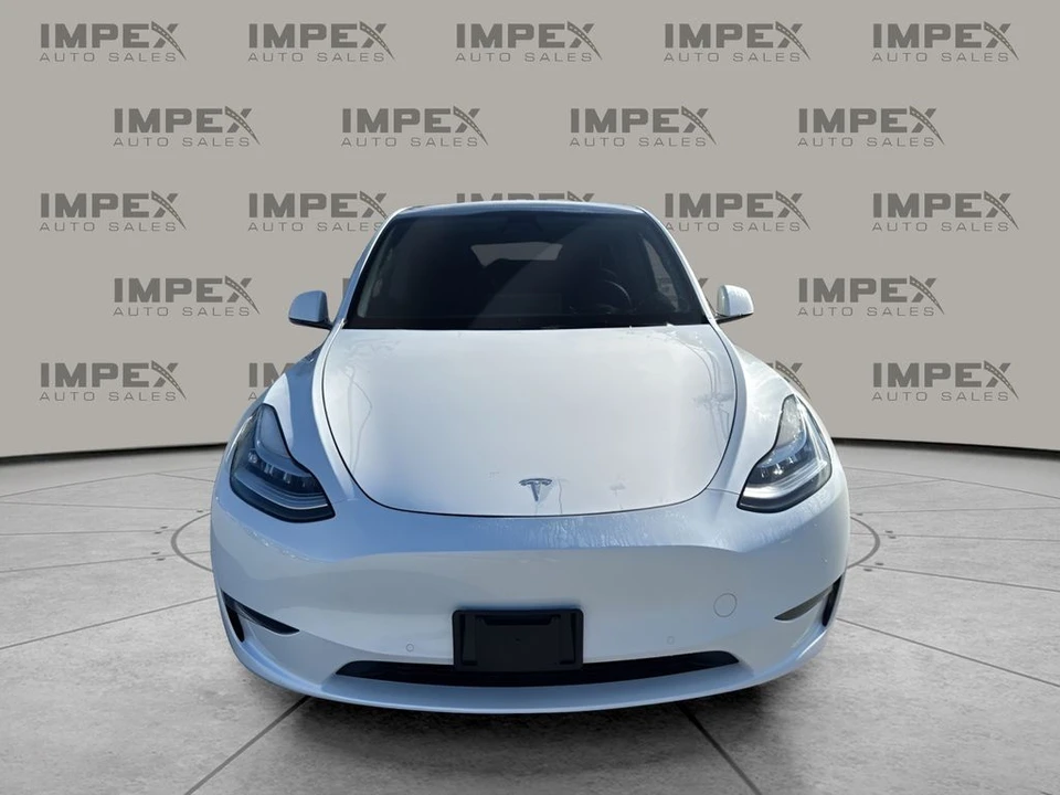 2022 Tesla Model Y - Image 8 of 12