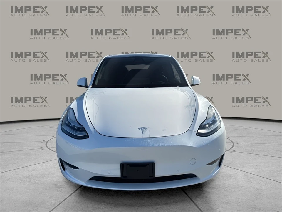 2022 Tesla Model Y - Image 8 of 12