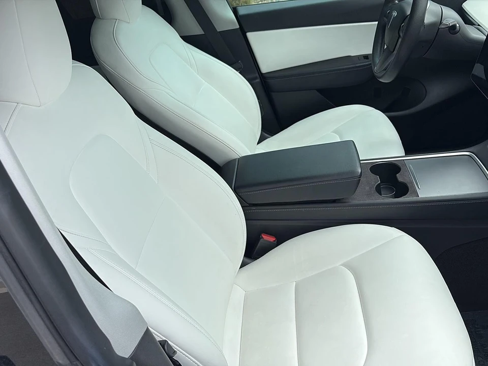 2022 Tesla Model Y - Image 12 of 21