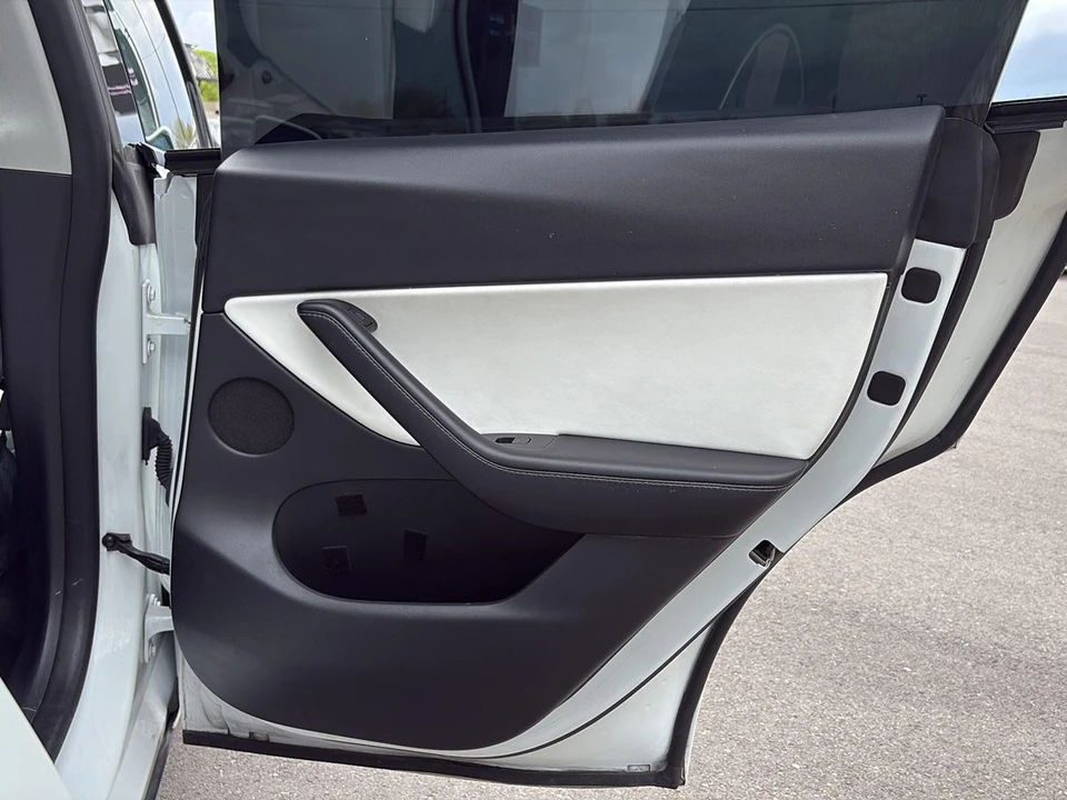 2022 Tesla Model Y - Image 21 of 21
