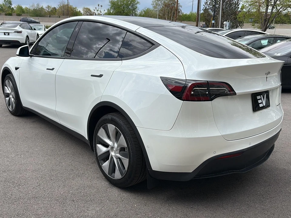 2022 Tesla Model Y - Image 6 of 21