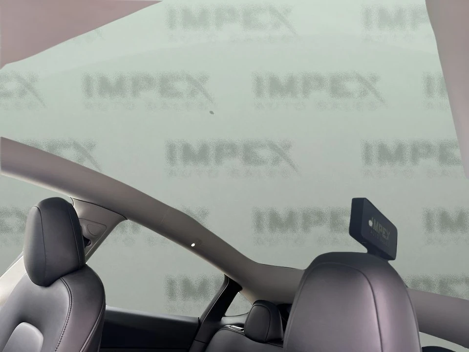 2022 Tesla Model Y - Image 11 of 21