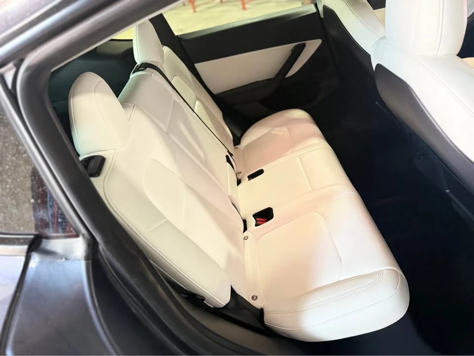 2022 Tesla Model Y - Image 7 of 8