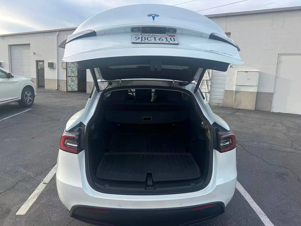 2022 Tesla Model Y - Image 13 of 13
