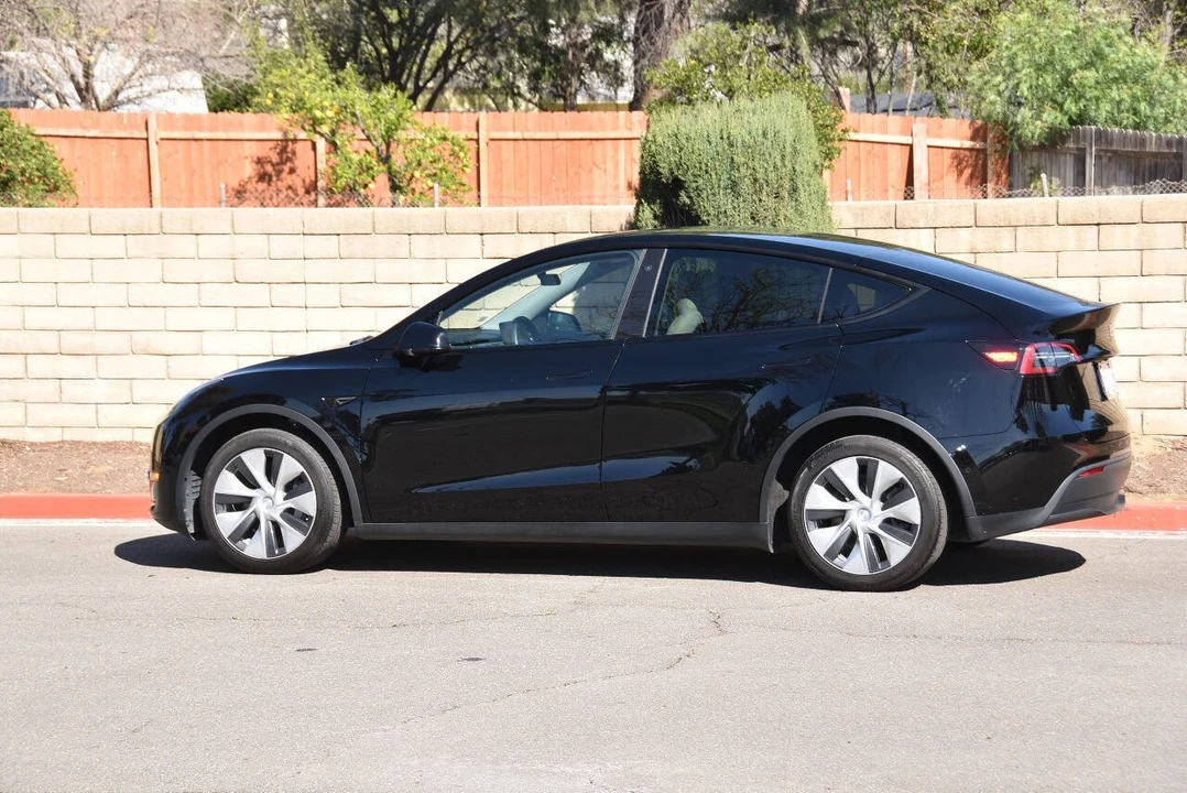 2022 Tesla Model Y - Image 6 of 21
