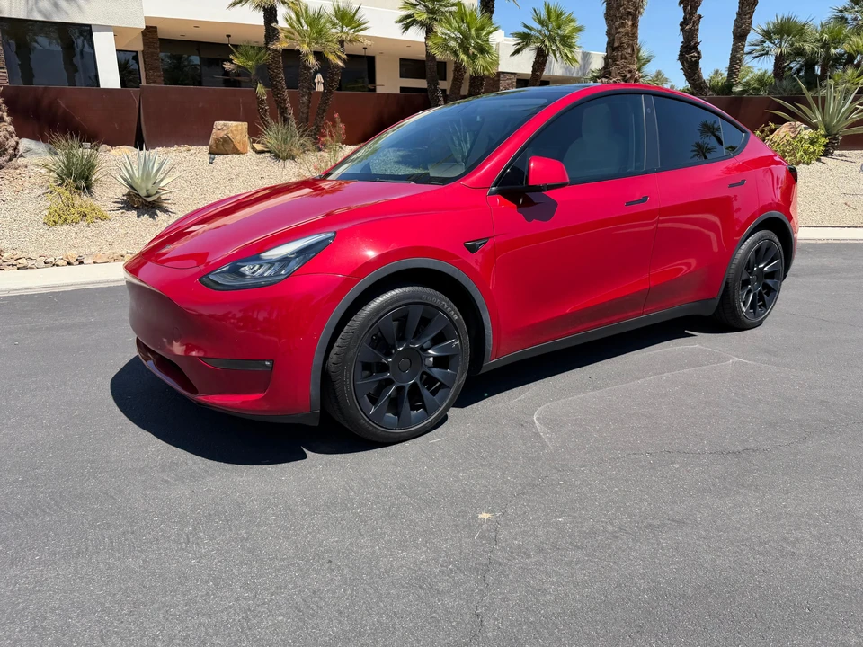 2022 Tesla Model Y - Image 7 of 31