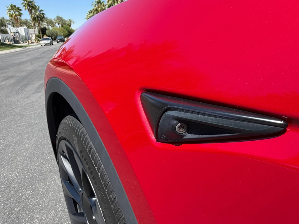 2022 Tesla Model Y - Image 27 of 31