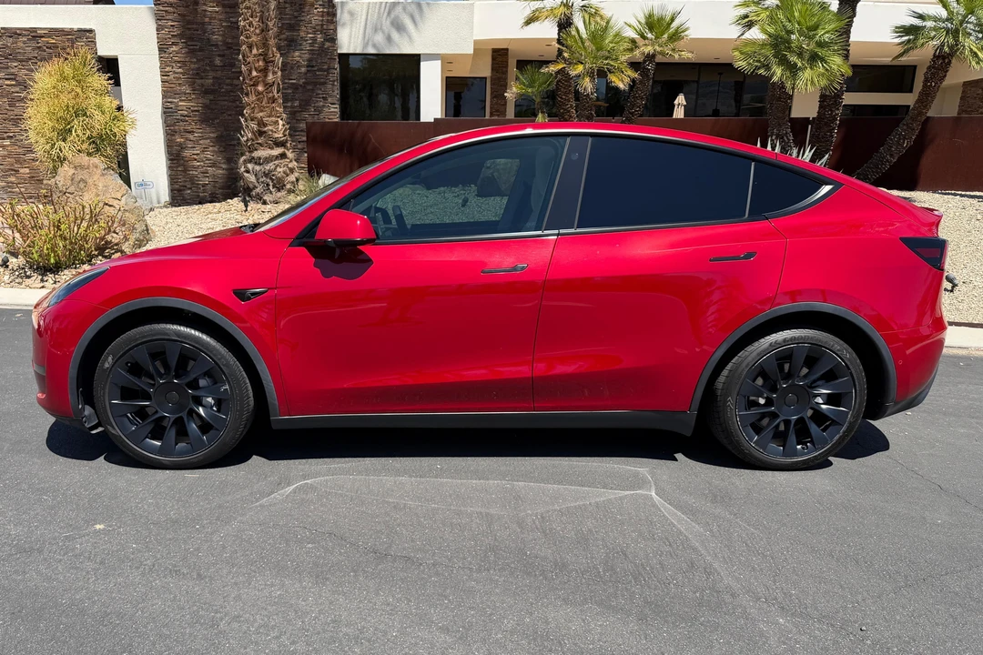 2022 Tesla Model Y - Image 3 of 31