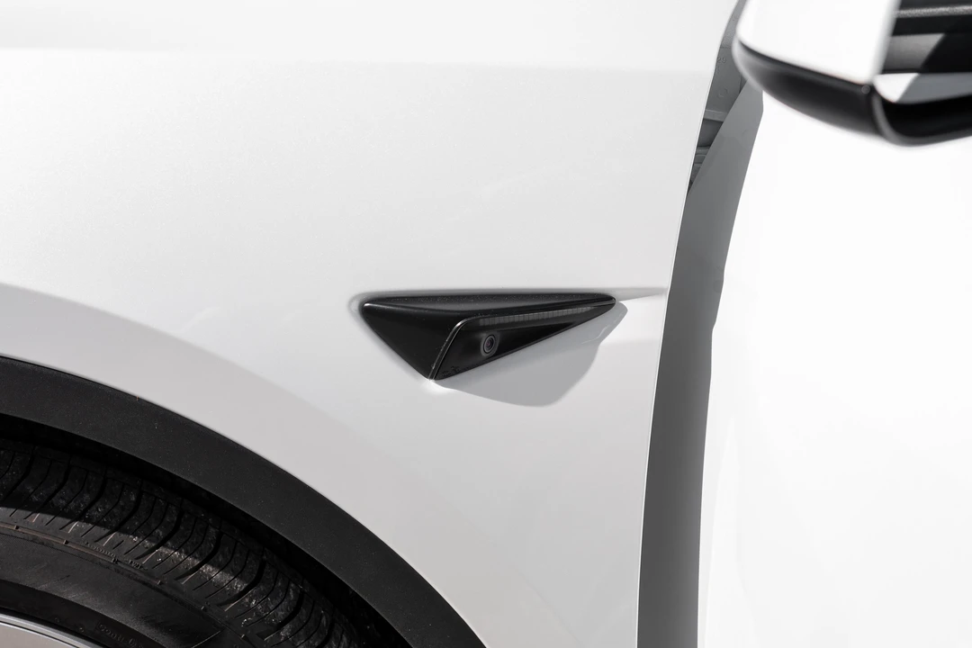 2022 Tesla Model Y - Image 21 of 31