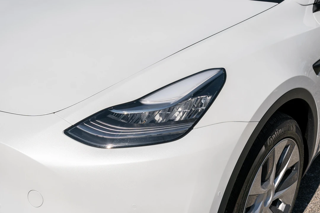 2022 Tesla Model Y - Image 19 of 31