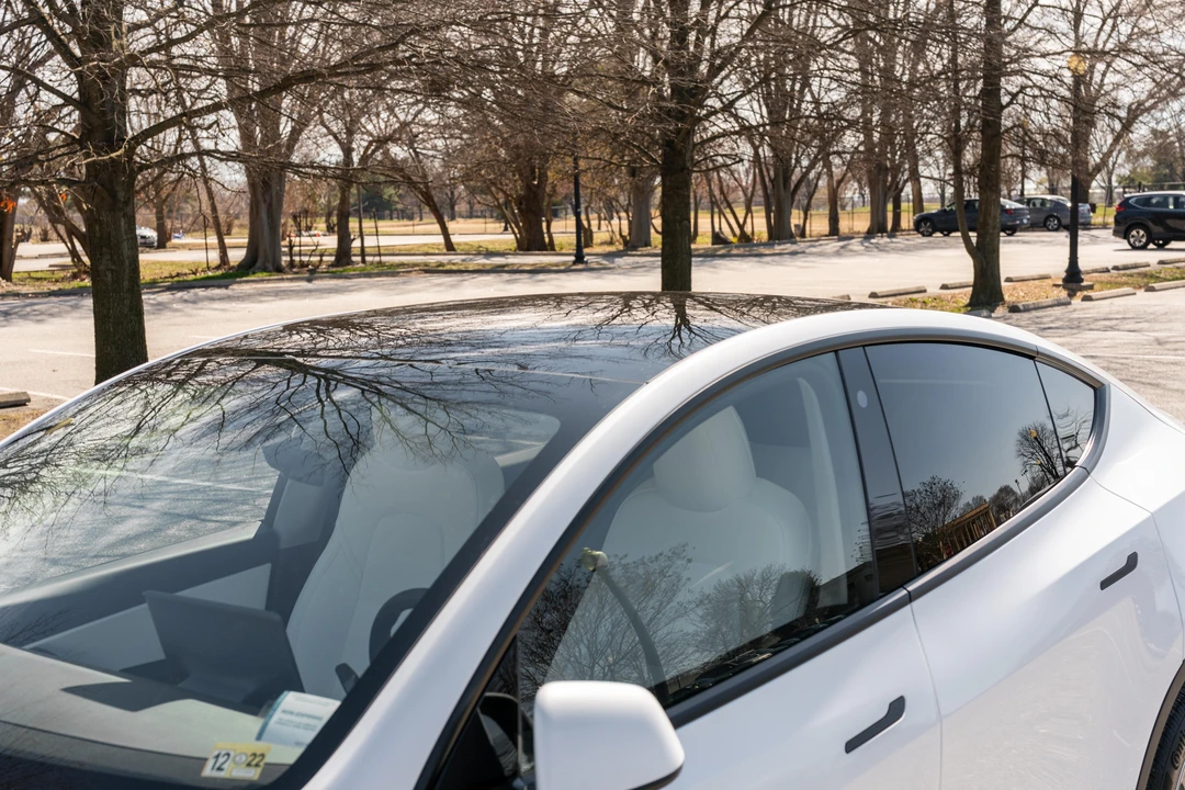 2022 Tesla Model Y - Image 22 of 31