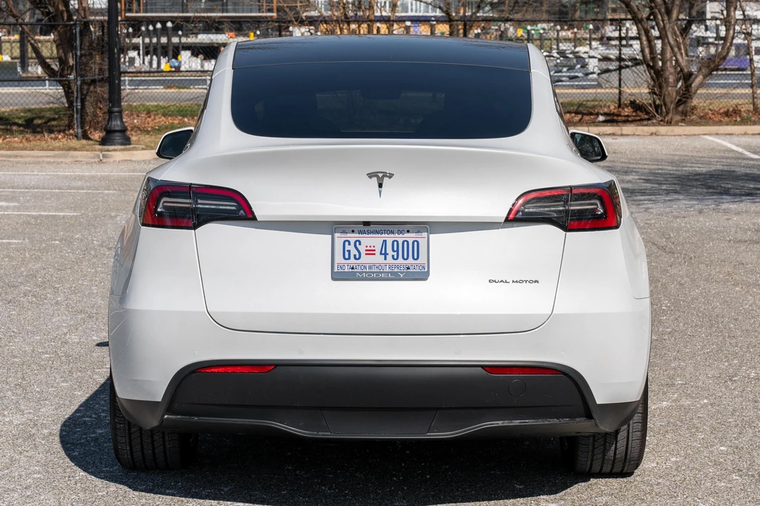 2022 Tesla Model Y - Image 5 of 31