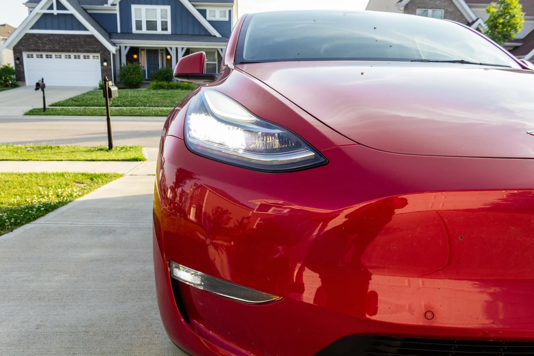 2022 Tesla Model Y - Image 13 of 31