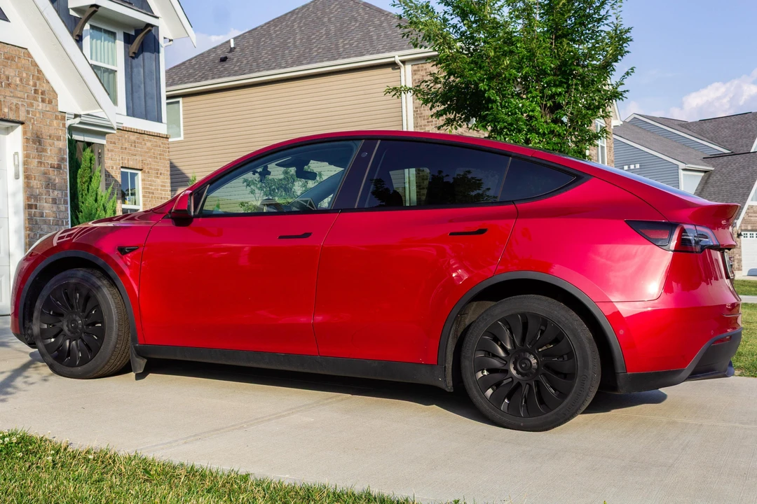 2022 Tesla Model Y - Image 4 of 31